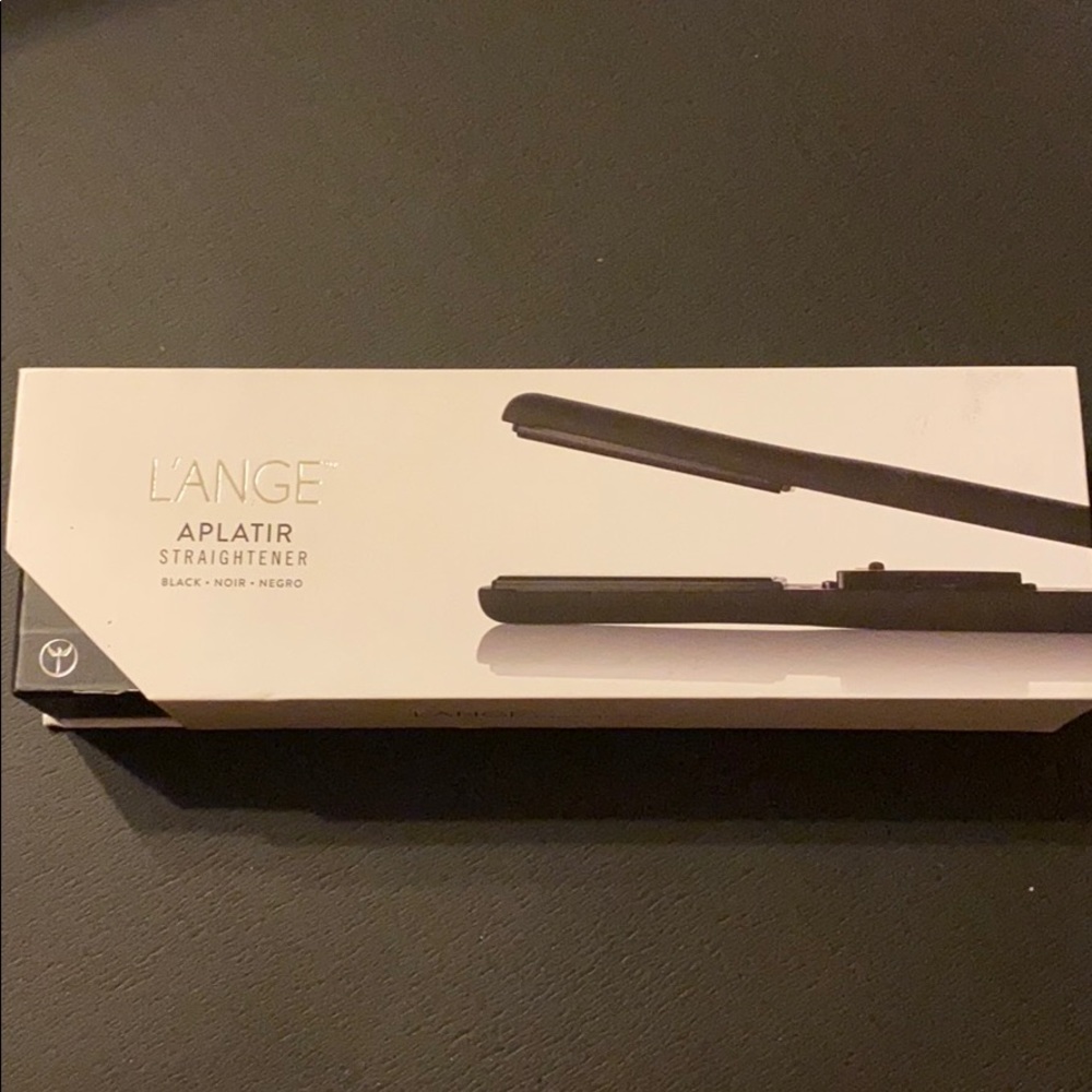 L’ange Aplatir Straightener in black